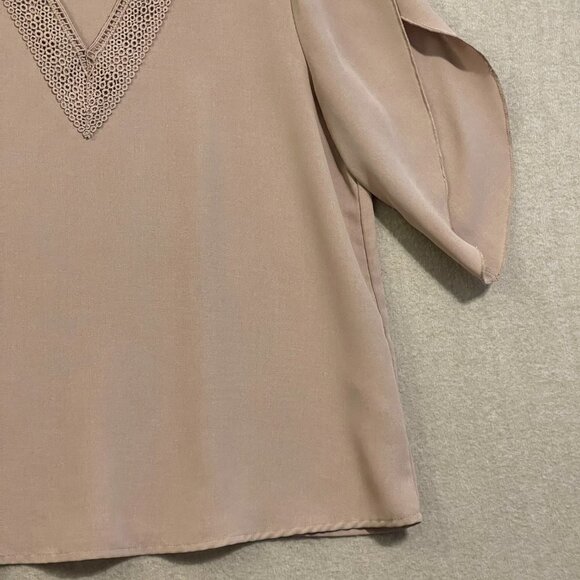 Shein Blouse Women's Large Tan Pullover Flutter Sleeves - Picture 4 of 11